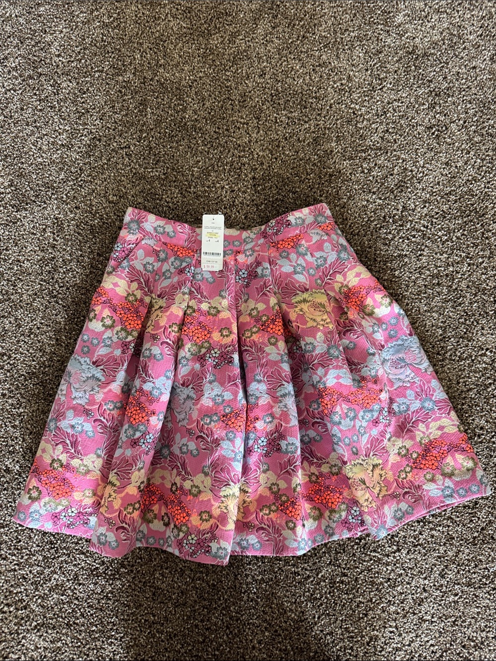 BEBE jacquard floral  Pink Pleated A-Line Skirt